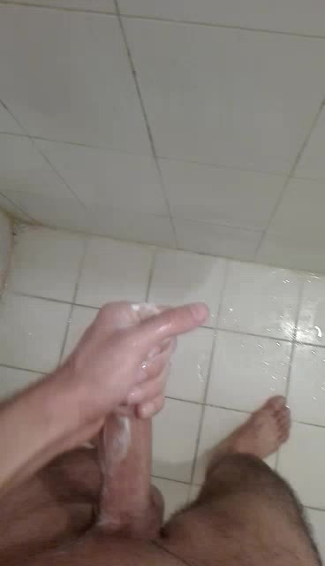 اینم آب کیرم