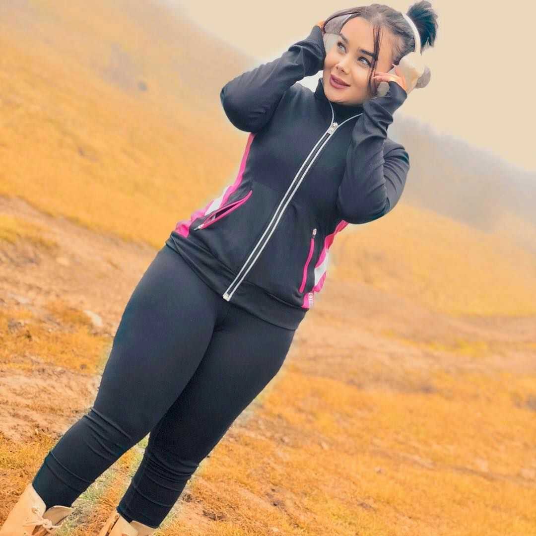 کدوم یکی از ناموست این عکس؟!؟!