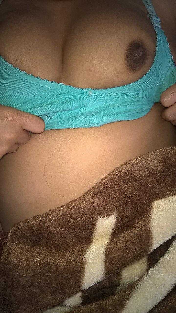 زن سینا کیونی 😍😍😍😍
