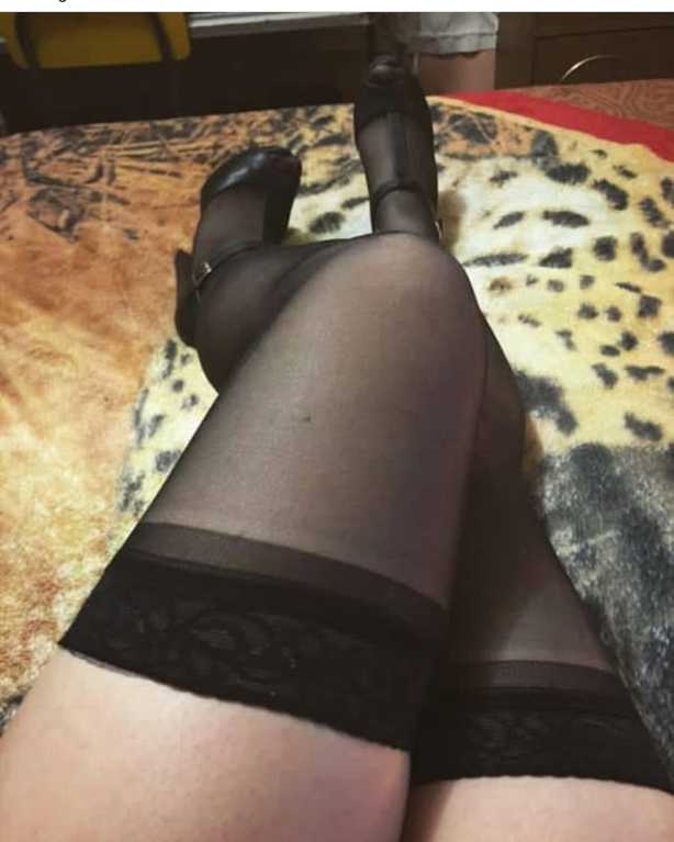 بانو آتنا وارد می شود