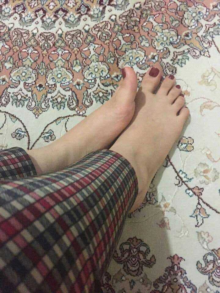 پاهای دوس دخترم😍😍