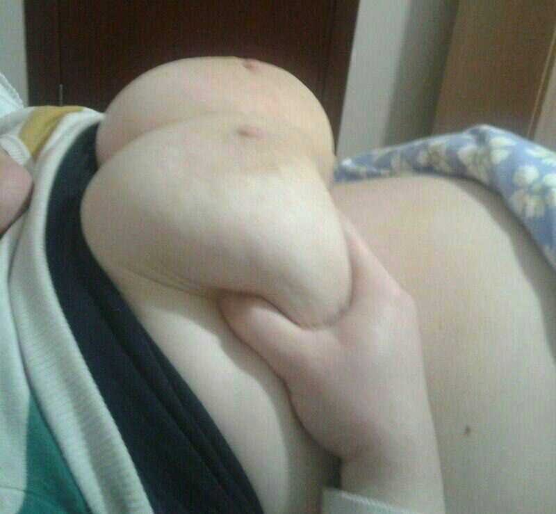 عکس مامانم تو گوشیه رفیقم چیکار میکنه؟