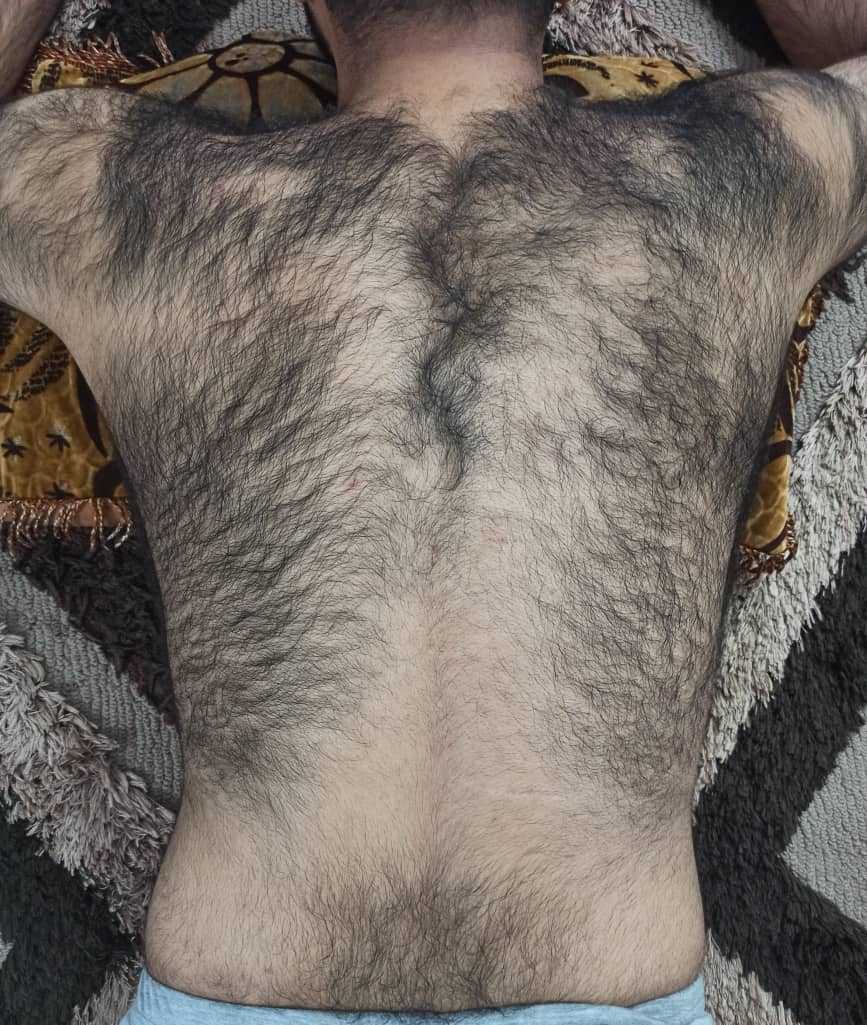 کی بدن پرمو دوست داره 😄😄