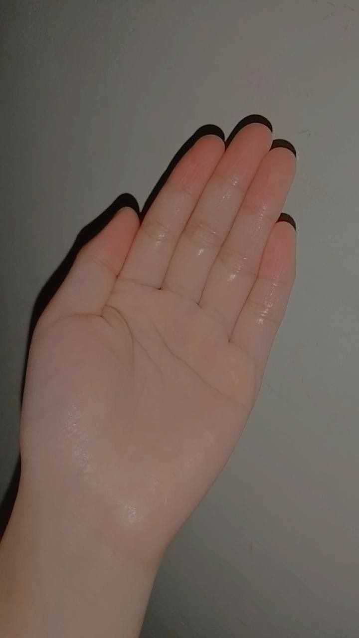 دستام با ابم خیس شده کی میخوره انگشتامو؟