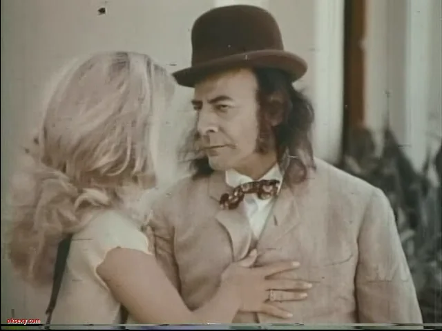 The.Sexpert 1972

یک فیلم کمدی سکسی کلاسیک 