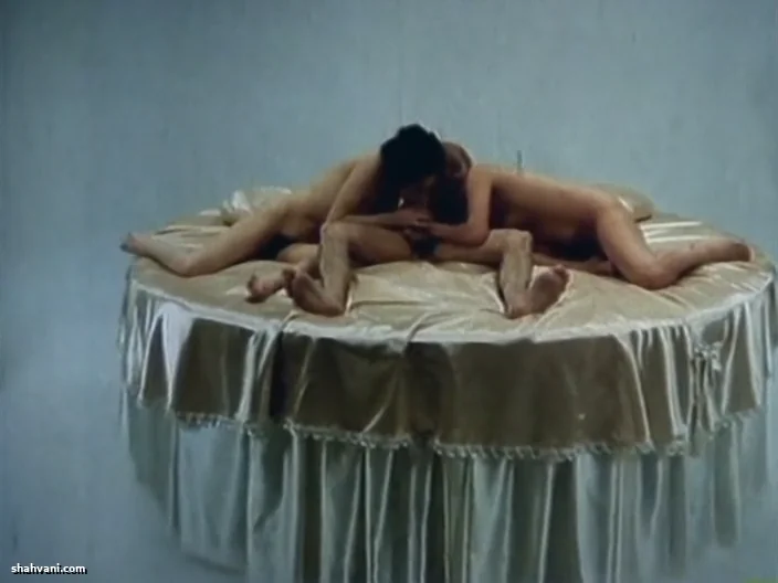 از فیلم پورن کلاسیک: به عشق لذت ۱۹۷۹

For the Love of Pleasure 1979