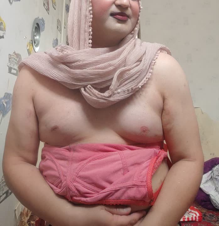 فانتزی عروس شدن زنپوش چادری تبریزی و کون دادن به شوهر کیر کلفت مثل یه زن + عکسام.

فانتزیم هست عروس بشم زنپوش چادری تبریزی و کون دادن به شوهر کیر کلفت مثل یه زن رو تجربه کنم و لذت ببرم